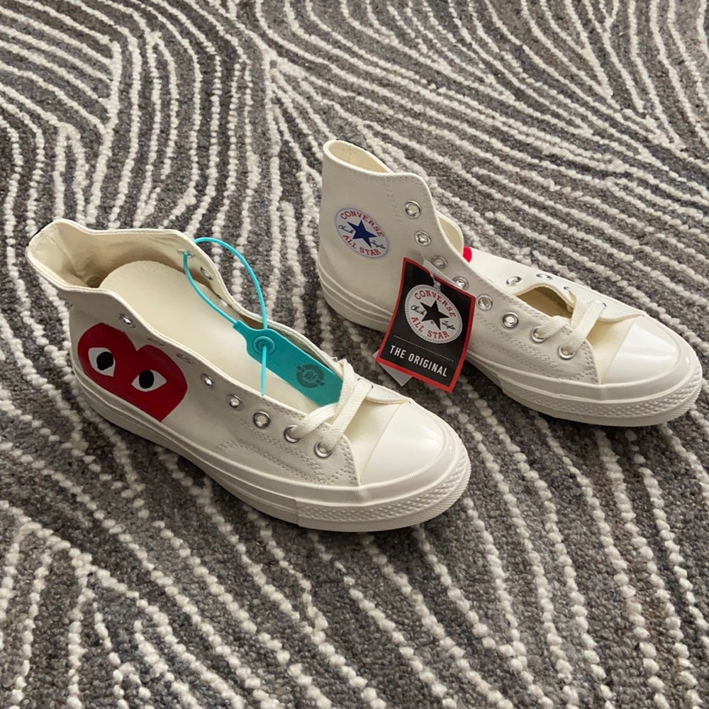 Converse Chuck Taylor-Hidden Heart High tops